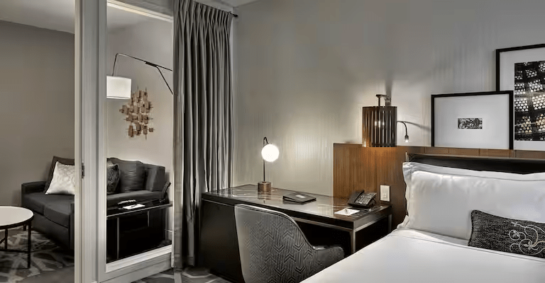 1 King Bed 1 Bedroom Suite